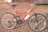 Mountenbike rot schwarz Bild 2.JPG (353242 Byte)